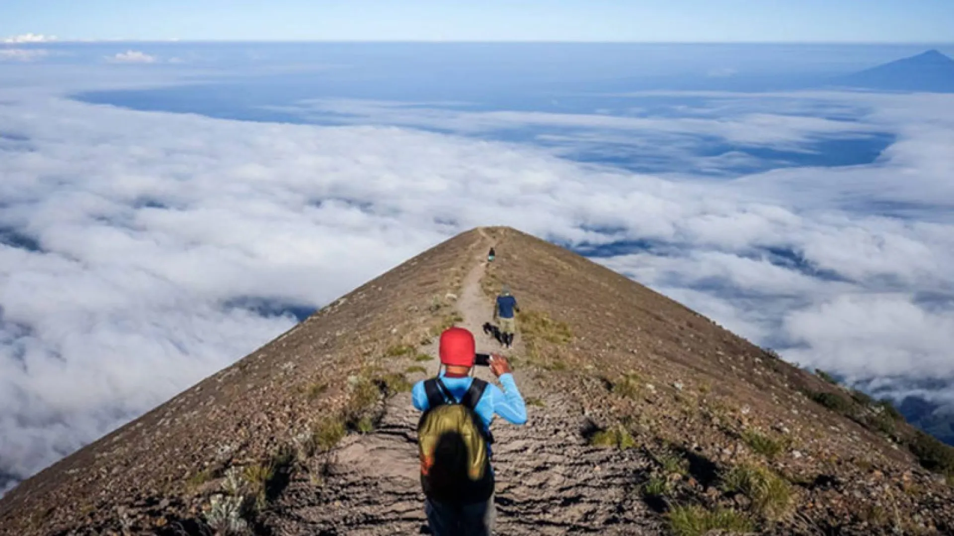 Mount Agung Summit Trekking - Sacred Volcano - Image 4